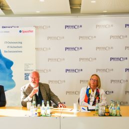 Politische Pressearbeit