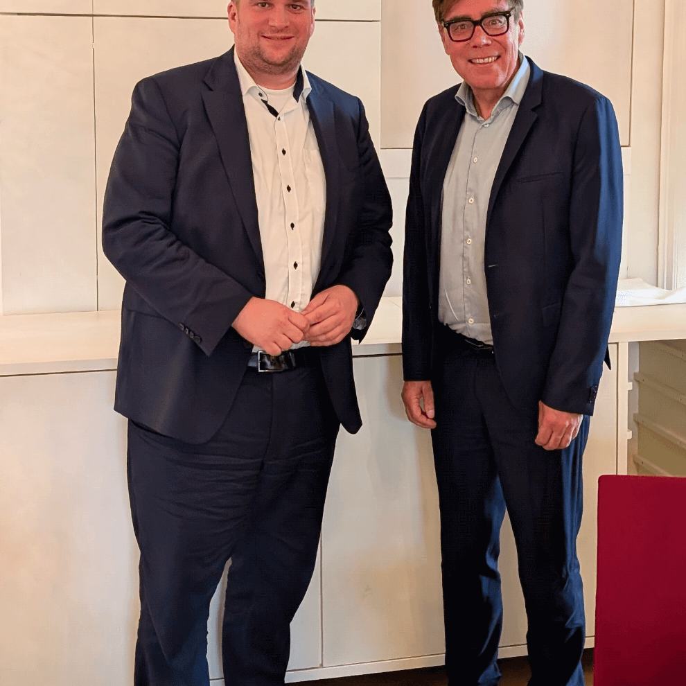 Bundesweite Beratung in Politik